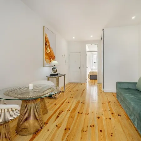 Whome Chic 1-bed W/ Patio Perfect To Explore アパート リスボン